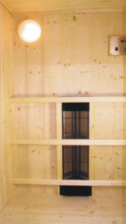 Ein Blick ins Innere der Infrarotkabine Isis.